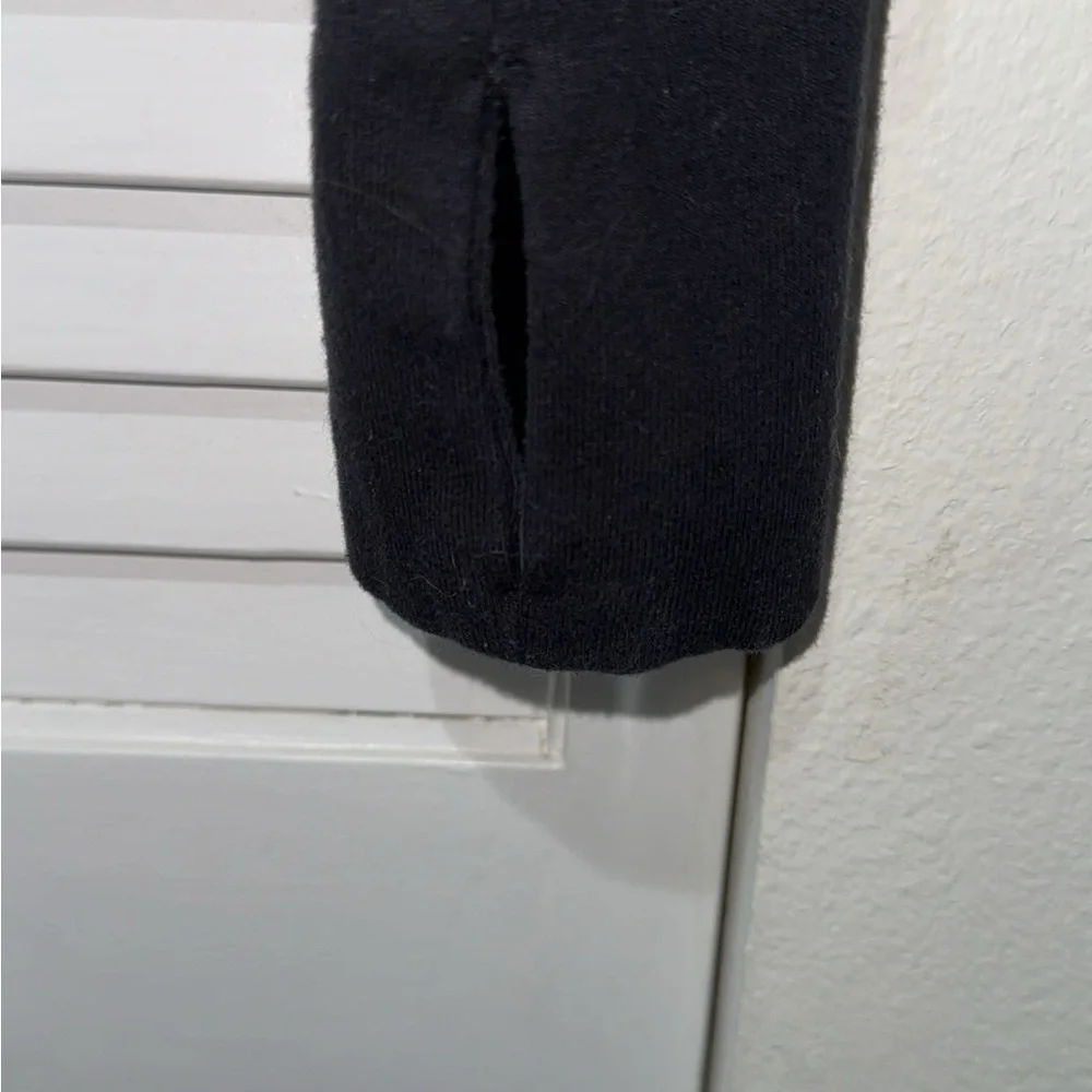 Bombshell Sportswear long sleeve crop open back Twist size Small BLACK - Picture 6 of 8